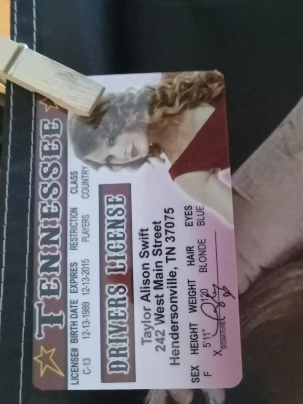 NEW Taylor Swift BUNDLE Joke I.D. + 3x5 Flag